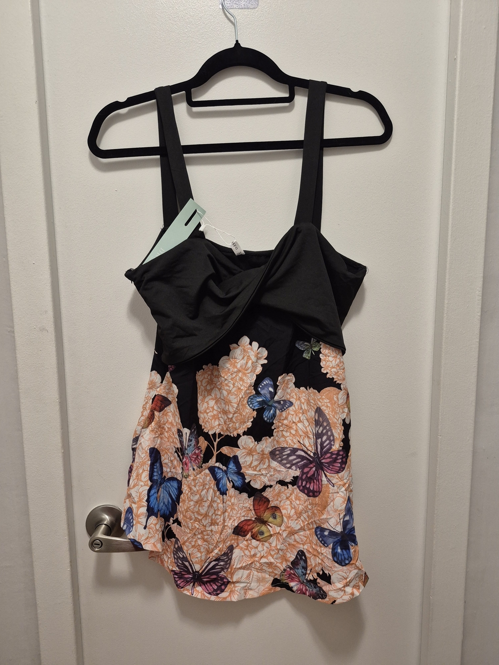Rosegal Black Tank Top with Peach Floral & Multicolored Butterfly Print